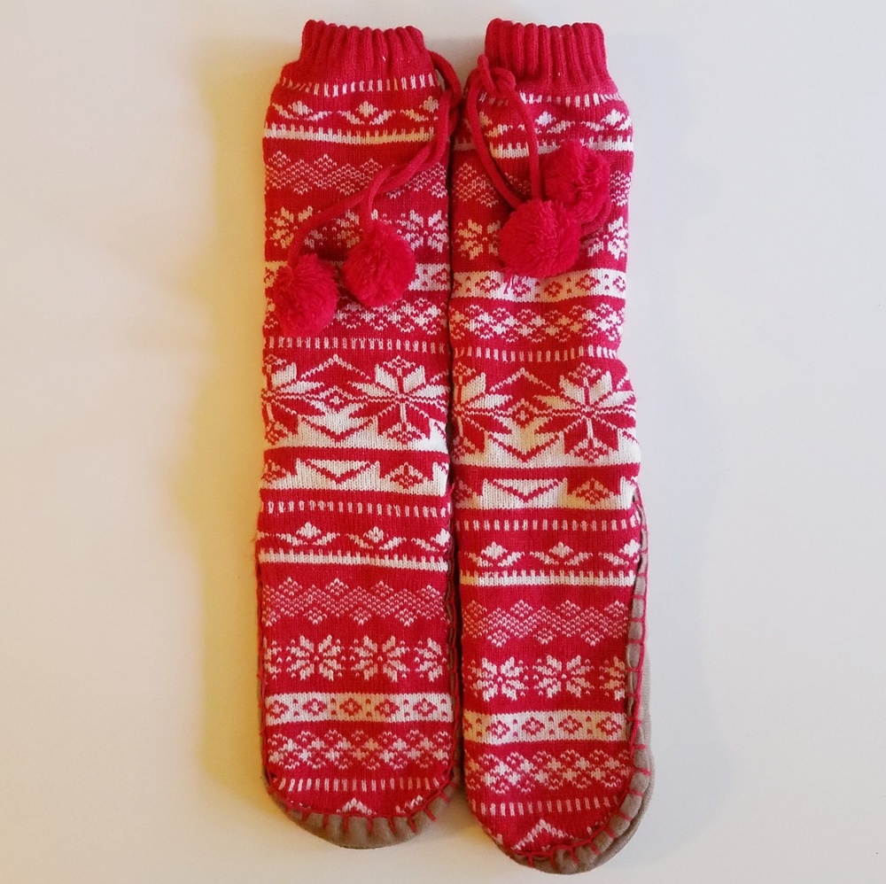 Muk Luk-style fair isle slipper boots